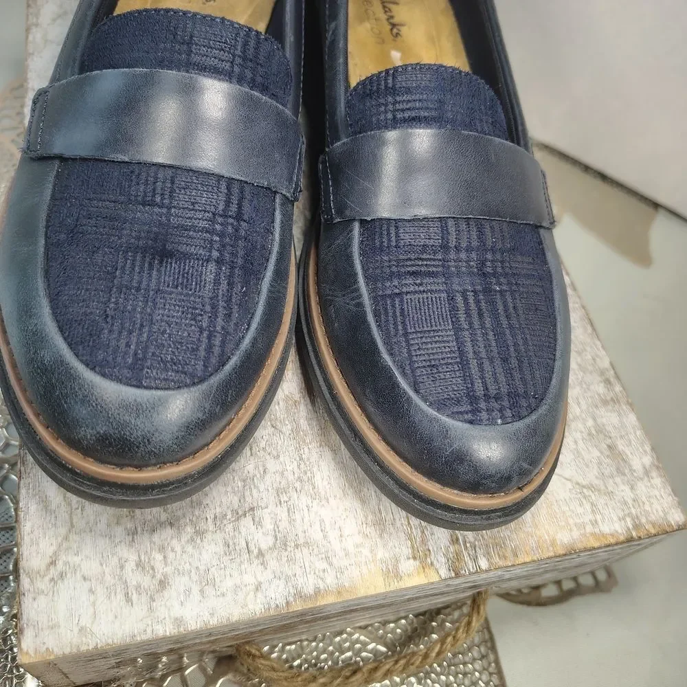 Clarks inch heel